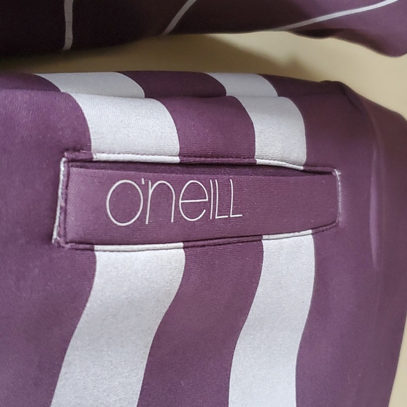 O'Neill Zip up - Picture 5 of 10